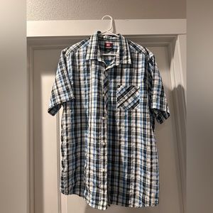 Quicksilver Men’s plaid blue shirt